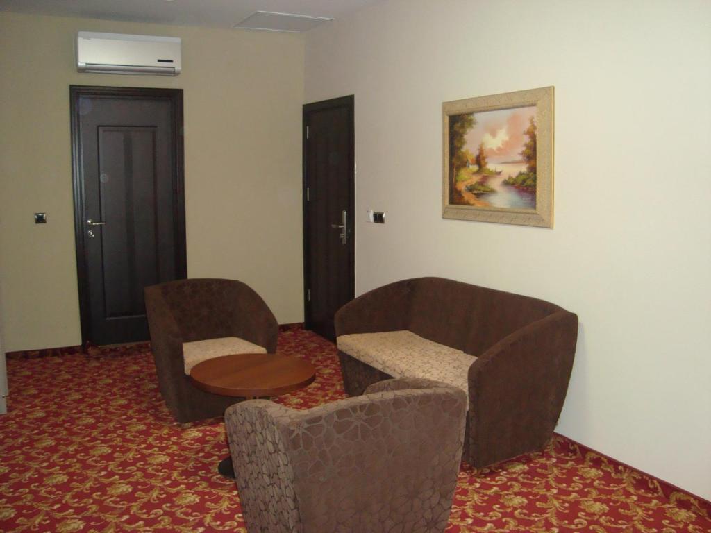 Hotel Guven ชานลูร์ฟา ห้อง รูปภาพ